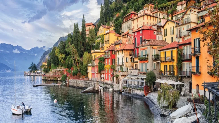 Imagem da campanha Pacote de Viagem Itália – Lagos do Norte ao Seu Gosto de Carro