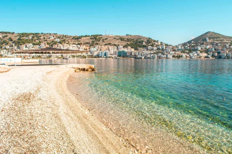 Imagem da campanha Férias na Albânia